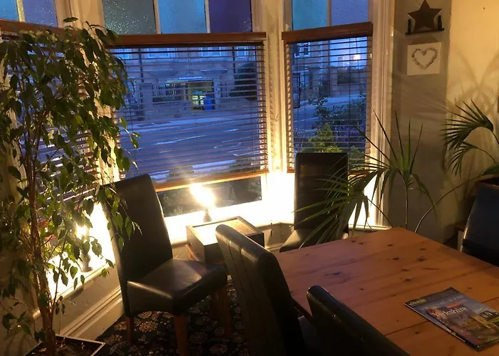 Guest house North Sands