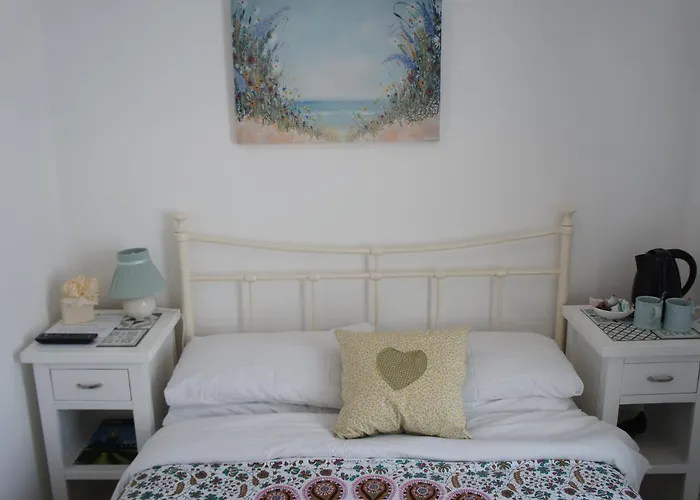 North Sands Guest house 3*