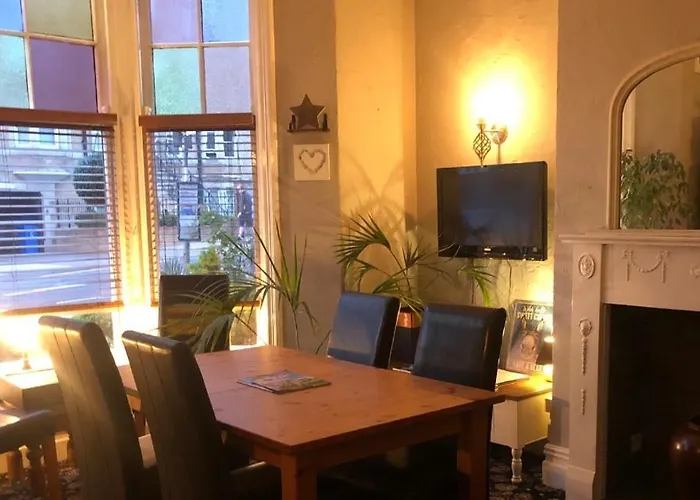 Guest house North Sands