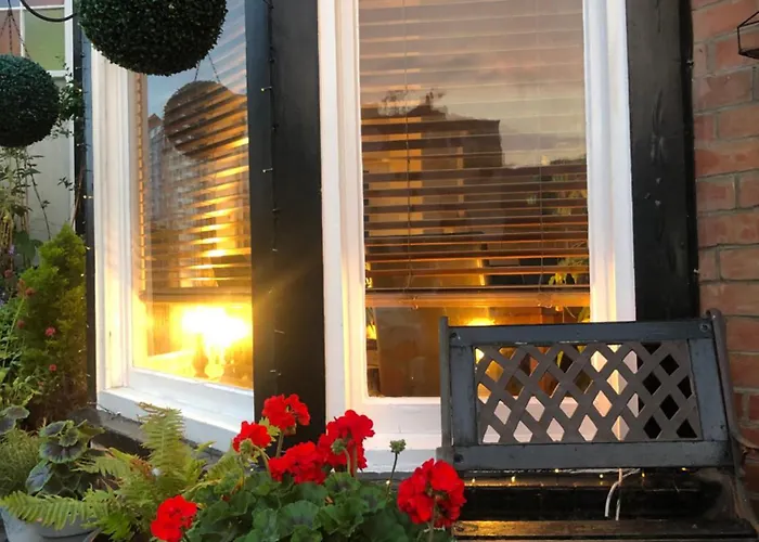 Guest house North Sands