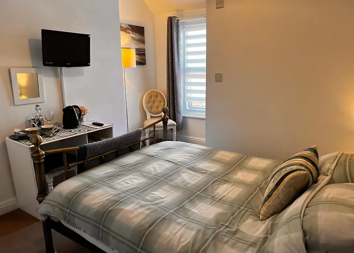 North Sands Guest house 3*