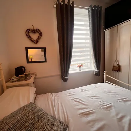 North Sands Casa de hóspedes 3*